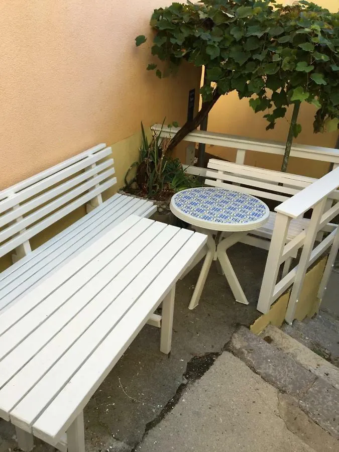 Apartments KAKI nur 100 meter vom Strand Mošćenička Draga